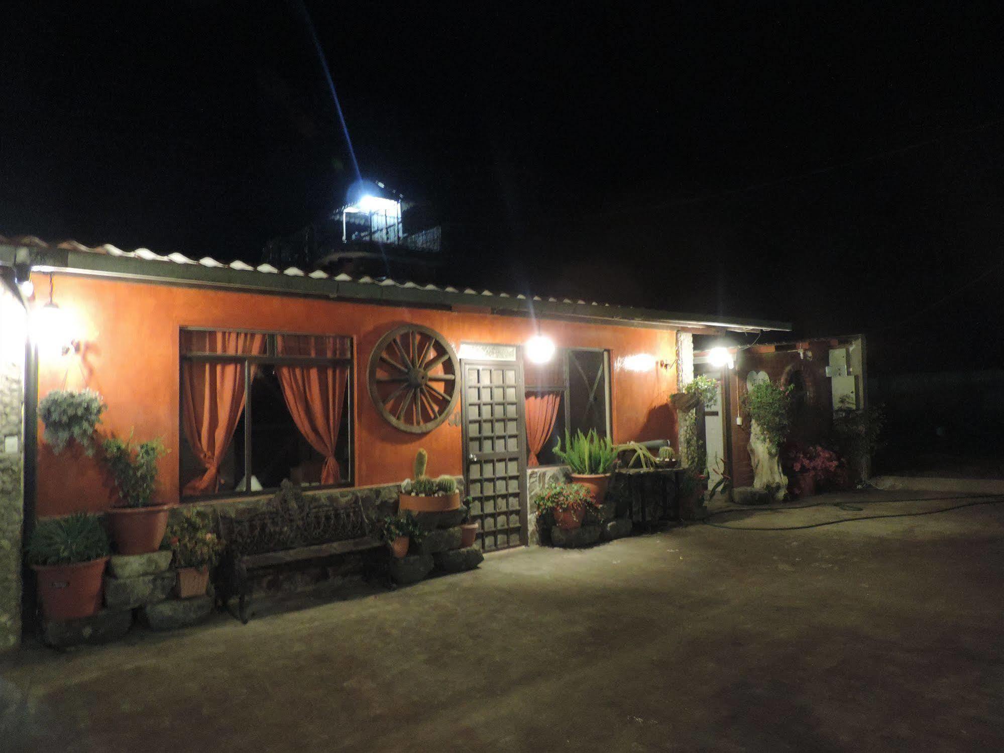 Inn Jardines De Chamana