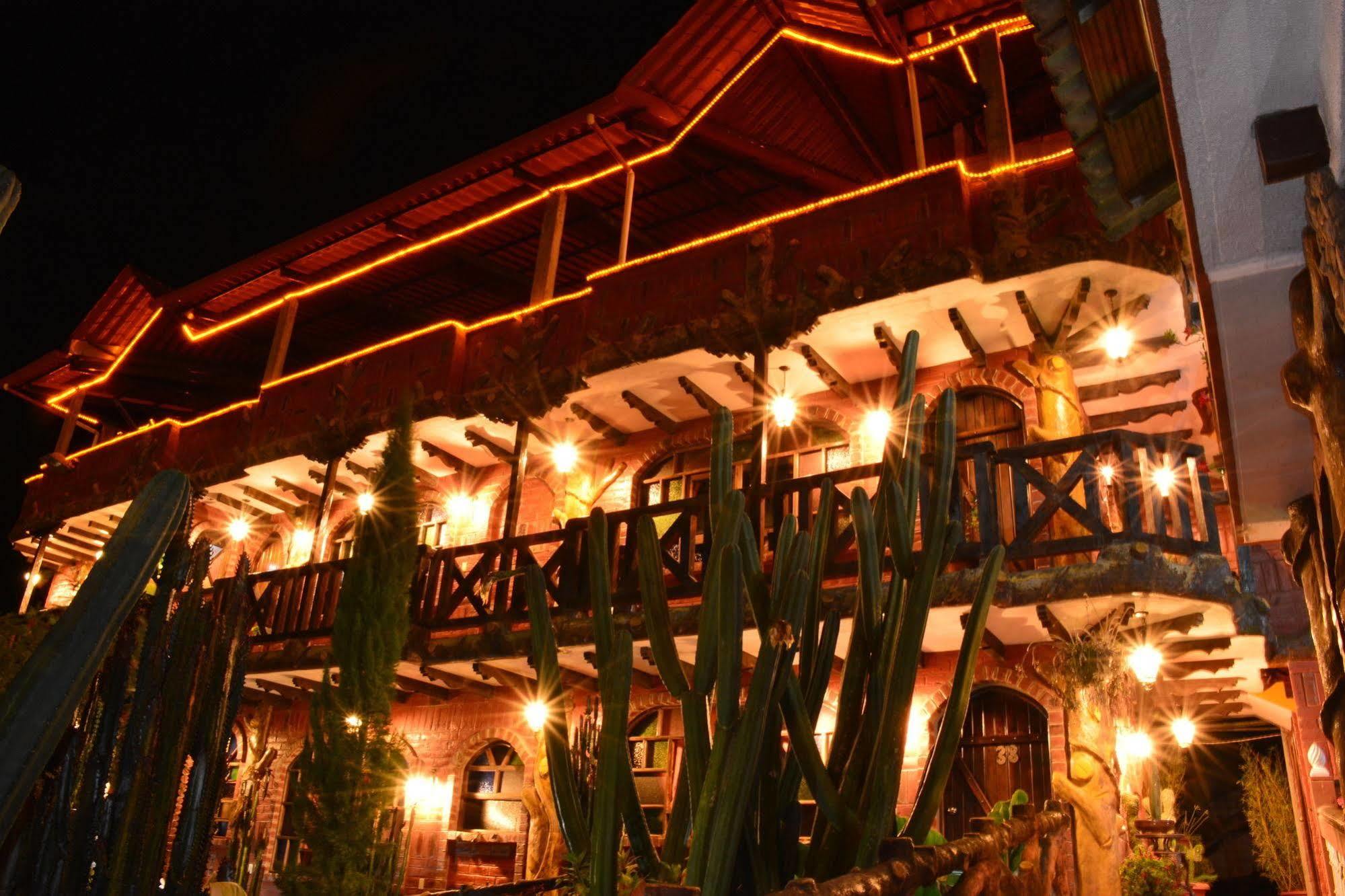Jardines De Chamana Inn 3*