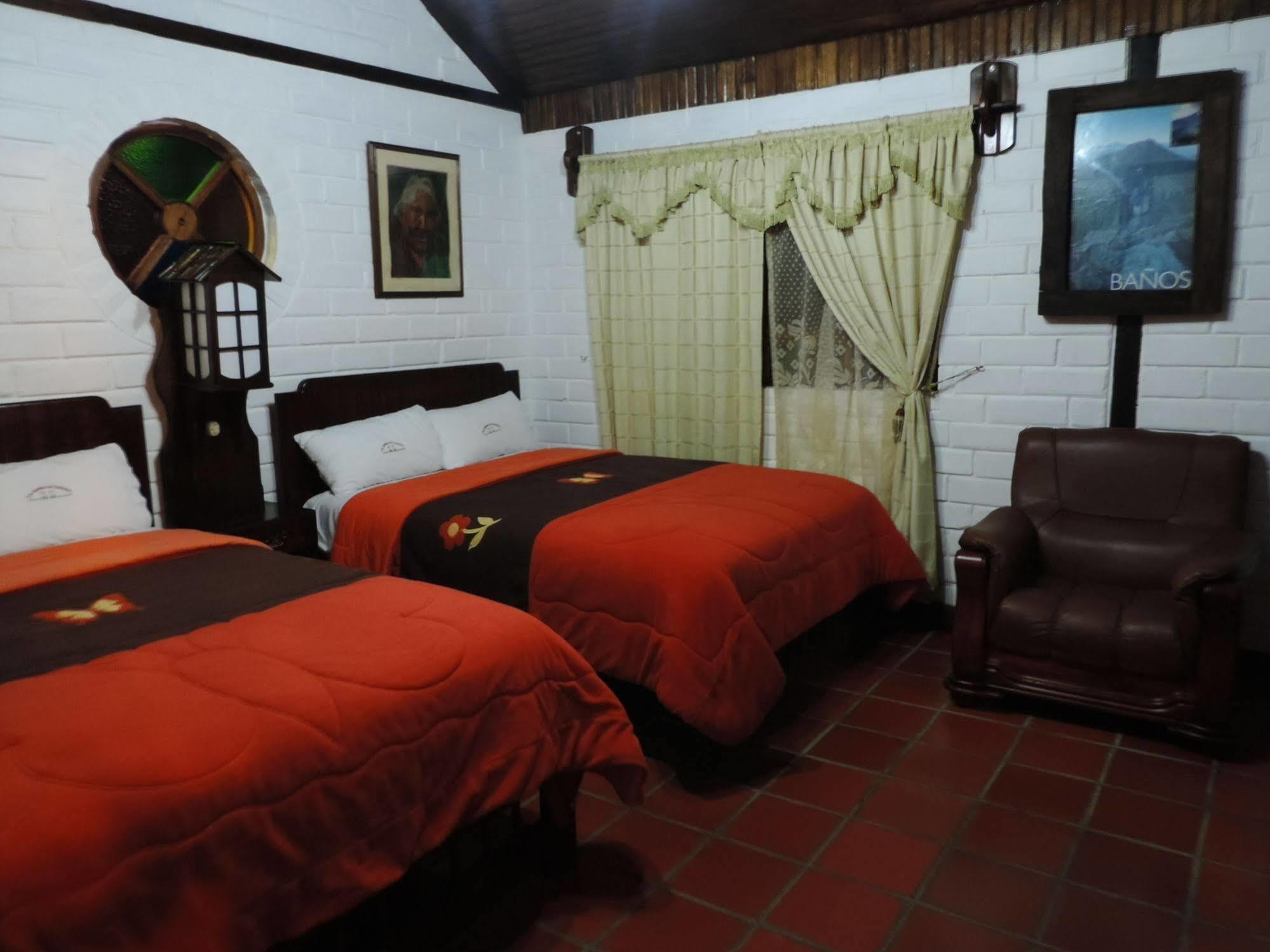 Inn Jardines De Chamana 3*